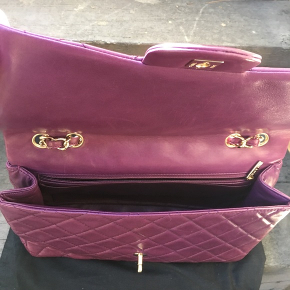 Chanel handbag - Picture 6 of 7